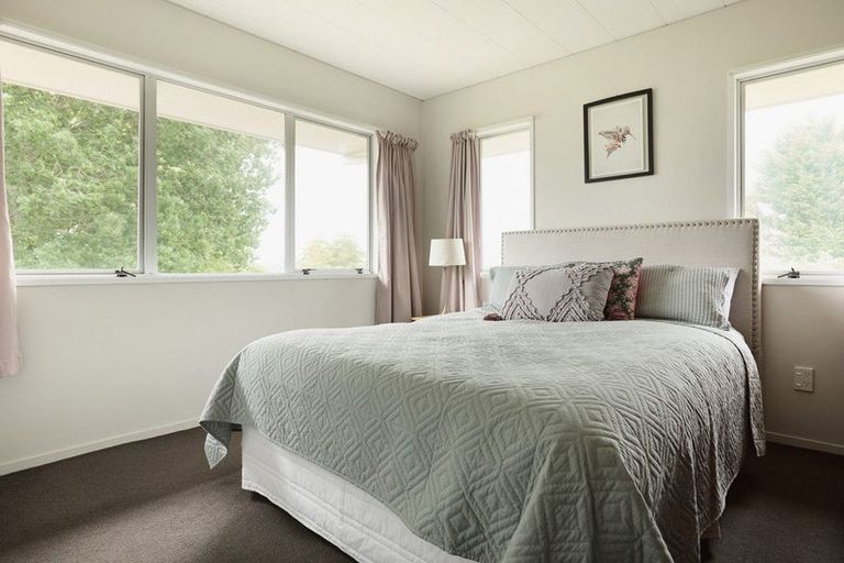 Photo of property in 132 Cambridge Road, Bethlehem, Tauranga, 3110