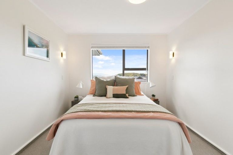 Photo of property in 18 Satara Crescent, Khandallah, Wellington, 6035