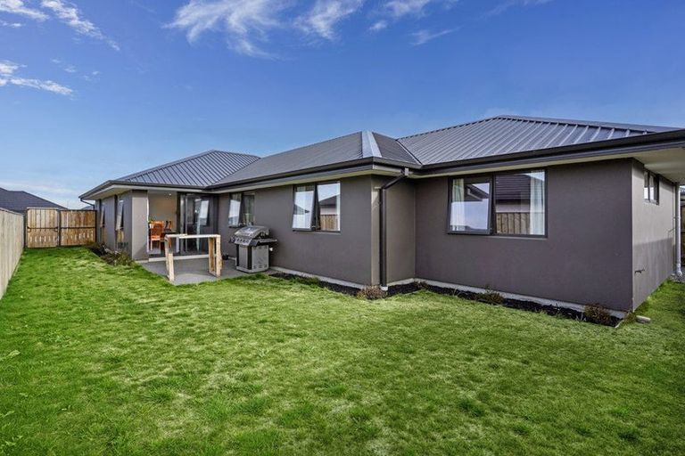 Photo of property in 19 Henshaw Street, Woodend, 7610