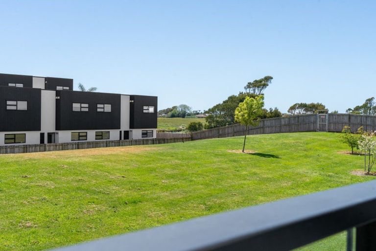 Photo of property in 5/18 Ashley Place, Papamoa Beach, Papamoa, 3118
