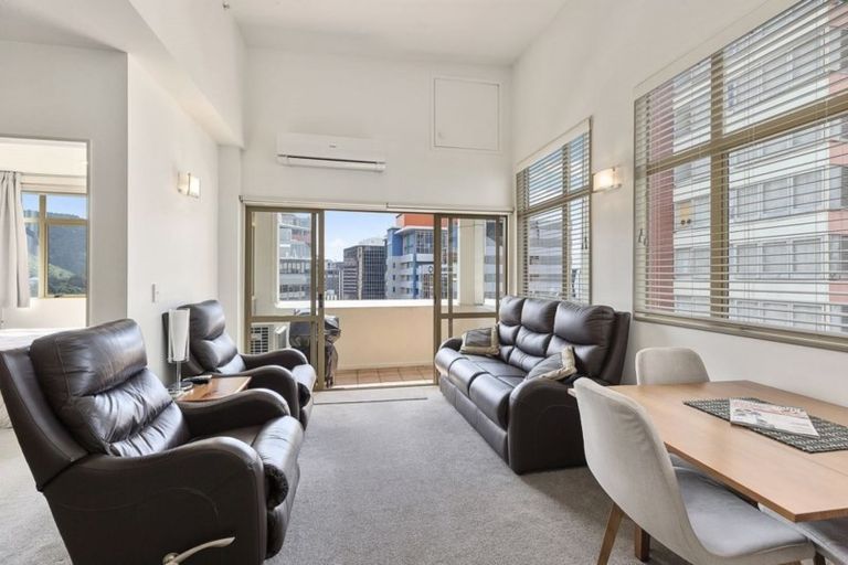Photo of property in Hume House, 31/152u The Terrace, Wellington Central, Wellington, 6011