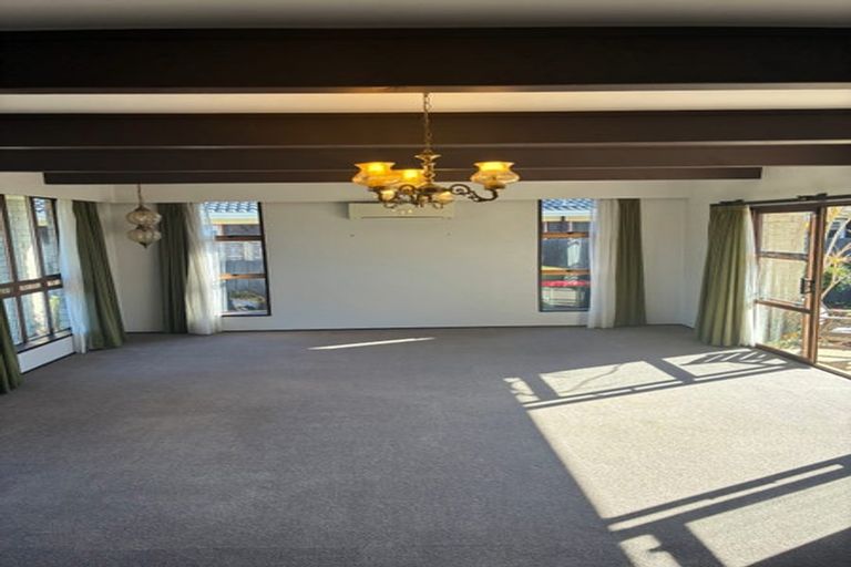 Photo of property in 10 The Spinney, Pahurehure, Papakura, 2113