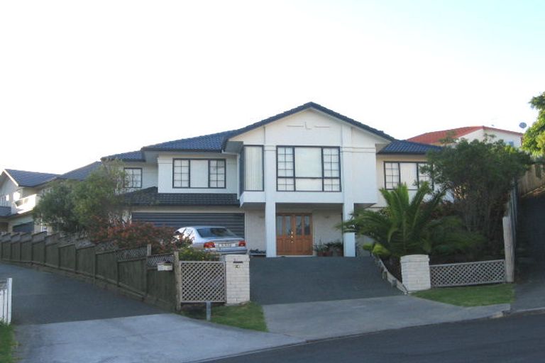 Photo of property in 11 Philip Keith Rise, Hillcrest, Auckland, 0627