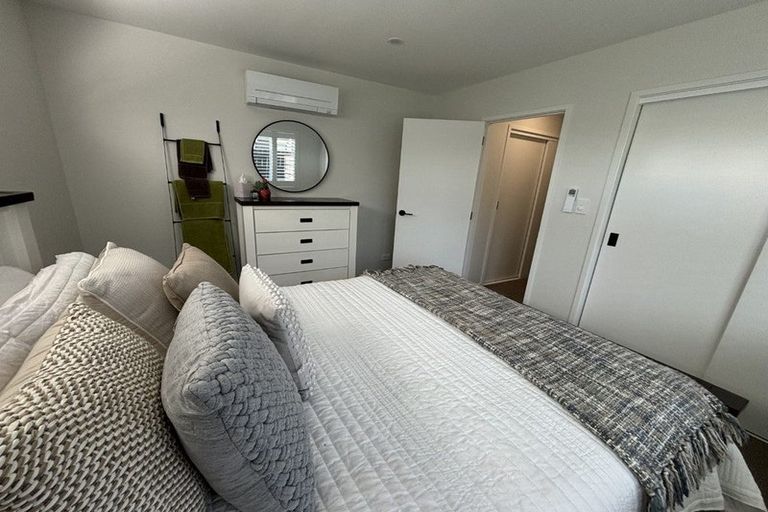 Photo of property in 16 Mutetai Road, Clarks Beach, 2122