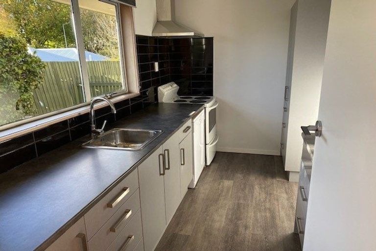 Photo of property in 2/48 Linwood Avenue, Linwood, Christchurch, 8011