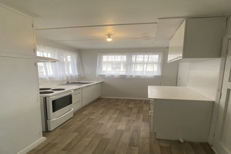 Photo of property in 7 Plowman Crescent, Onekawa, Napier, 4110