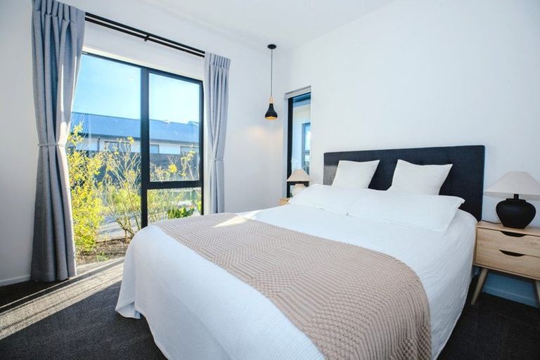 Photo of property in 4 Tussle Grove, Halswell, Christchurch, 8025