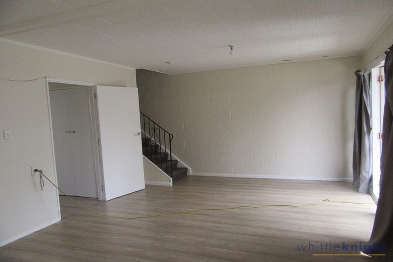 Photo of property in 2/49 Picton Avenue, Riccarton, Christchurch, 8011