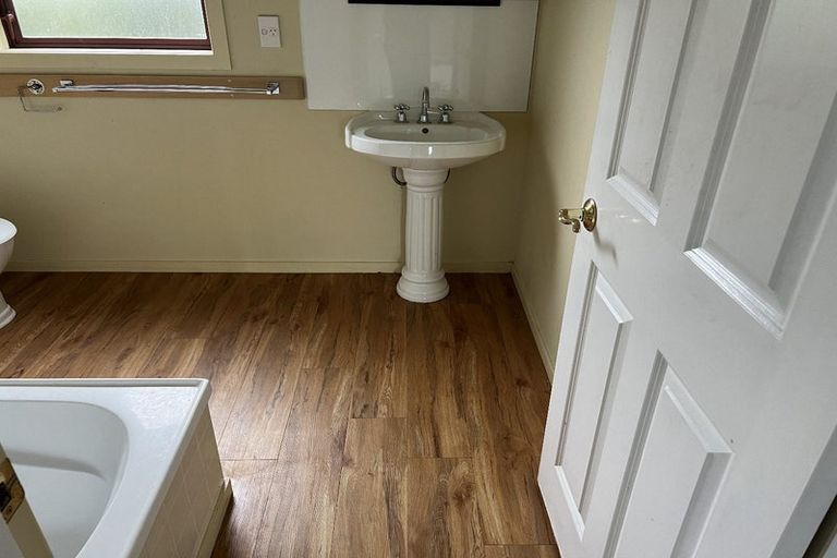 Photo of property in 7a Victoria Street, Hawera, 4610