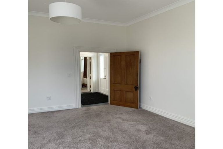 Photo of property in 5 Devon Street, Aro Valley, Wellington, 6021