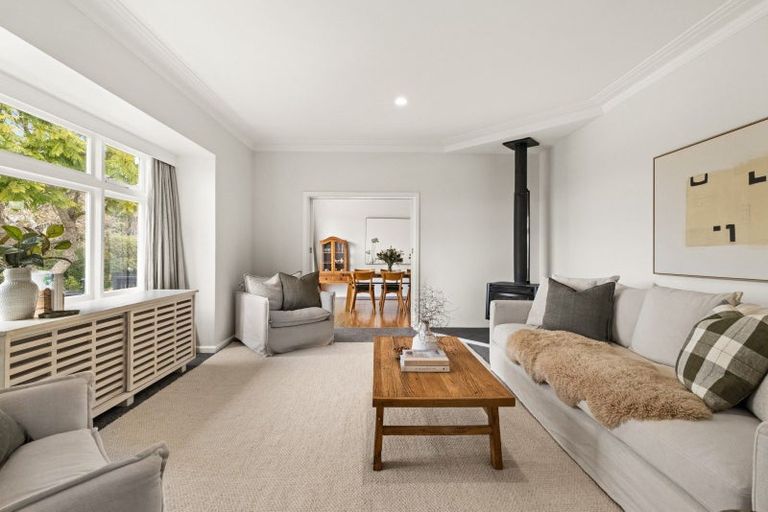 Photo of property in 1 Ormond Road, Hospital Hill, Napier, 4110