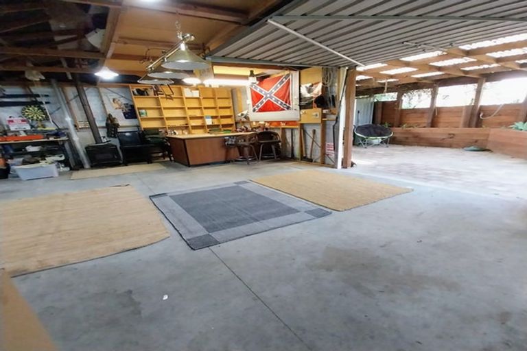 Photo of property in 180 Whirinaki Road, Eskdale, Napier, 4182