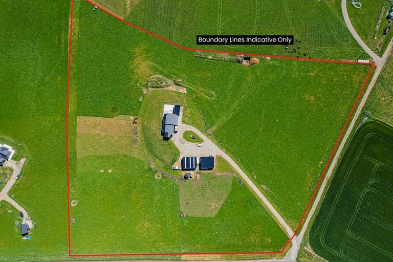 Photo of property in 389 Teschemakers Road, Teschemakers, Oamaru, 9492