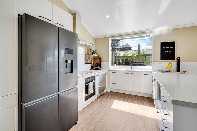 Photo of property in 5 Raleigh Avenue, Fairview Downs, Hamilton, 3214