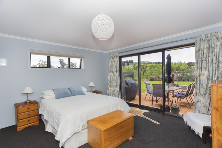 Photo of property in 18 Blue Stone Drive, Waiareka Junction, Oamaru, 9401