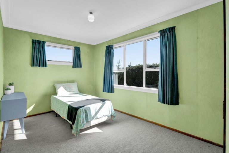 Photo of property in 2775 Eltham Road, Te Kiri, Opunake, 4682