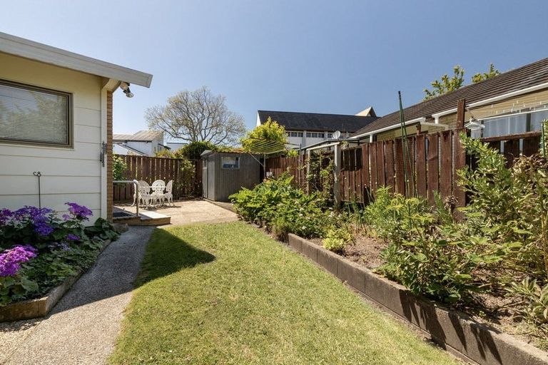 Photo of property in 266b Ngatai Road, Otumoetai, Tauranga, 3110