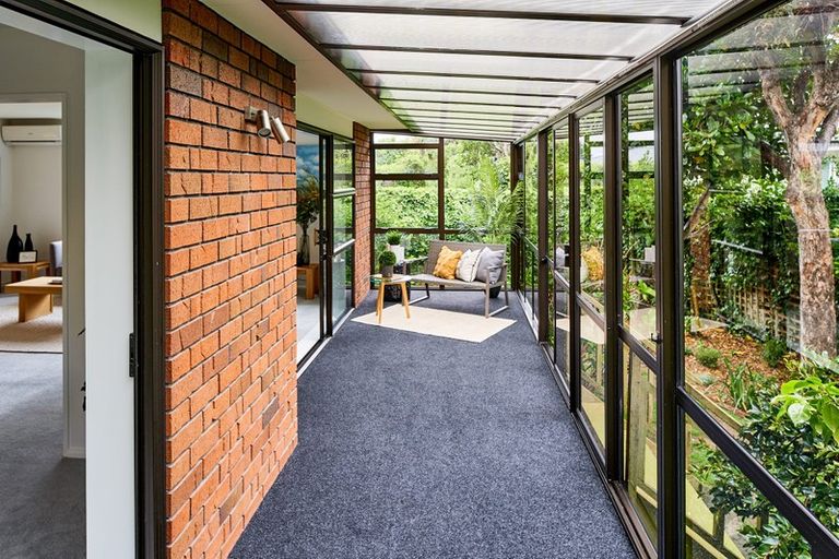 Photo of property in 372 Muritai Road, Eastbourne, Lower Hutt, 5013