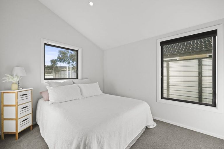 Photo of property in 19 Dunbarton Street, Redwood, Christchurch, 8051