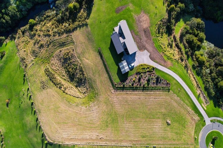 Photo of property in 17 Fernbird Grove, Kerikeri, 0294