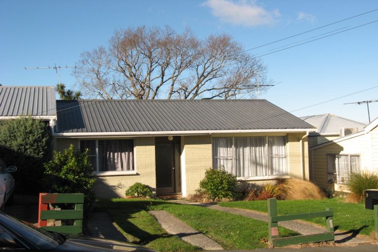 Photo of property in 13 Peel Street, Mornington, Dunedin, 9011