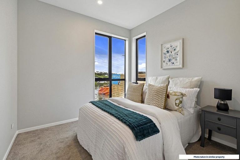 Photo of property in 15 Puhikawa Street, Massey, 0614