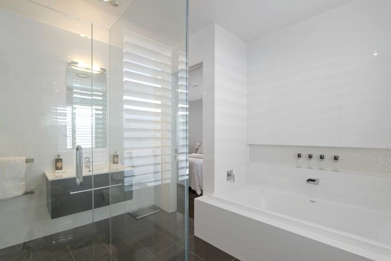 Photo of property in 97d Englefield Road, Northwood, Christchurch, 8051