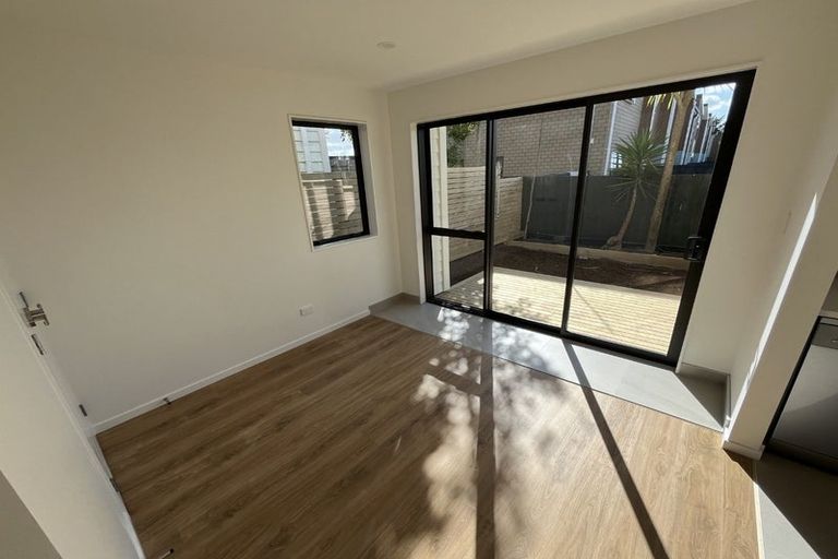 Photo of property in 6/25 Manse Road, Pahurehure, Papakura, 2113