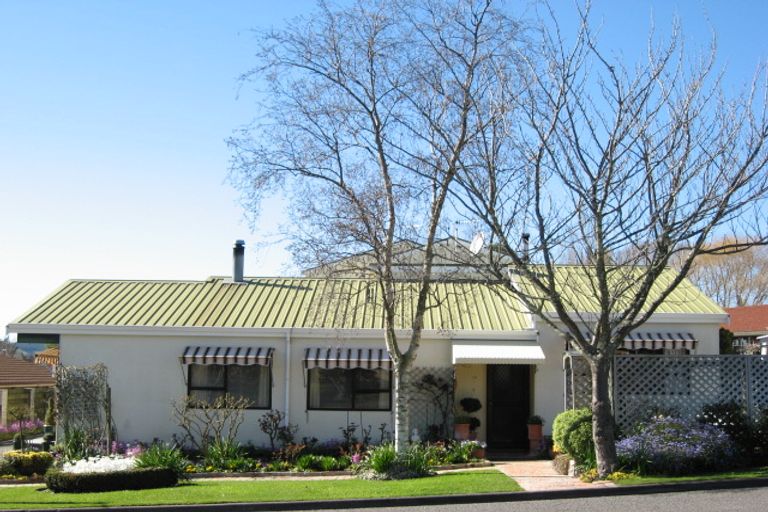 Photo of property in 35b Durham Drive, Havelock North, 4130