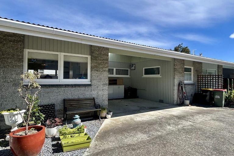 Photo of property in 2/6 Grove Street, The Wood, Nelson, 7010