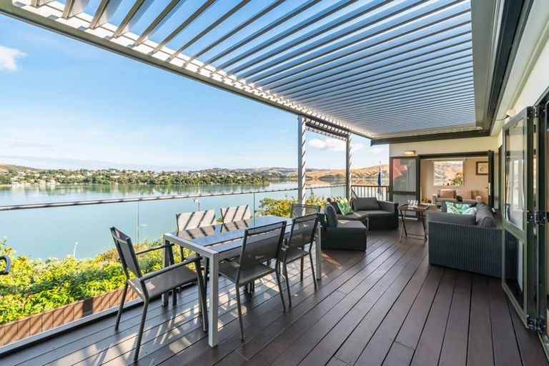 Photo of property in 14 Spinnaker Drive, Whitby, Porirua, 5024