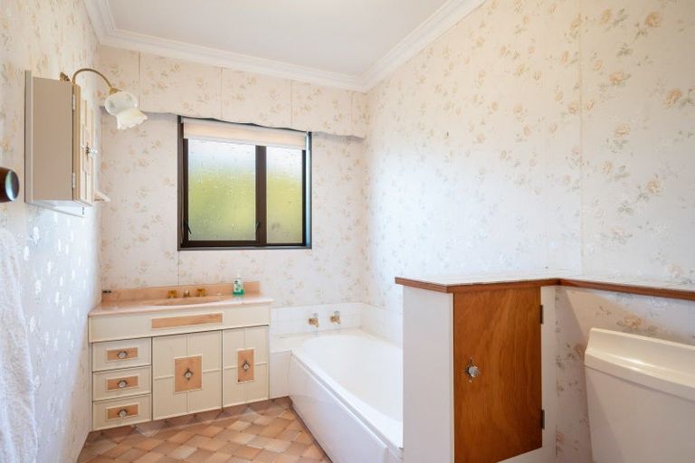 Photo of property in 13 Ranui Road, Stoke, Nelson, 7011