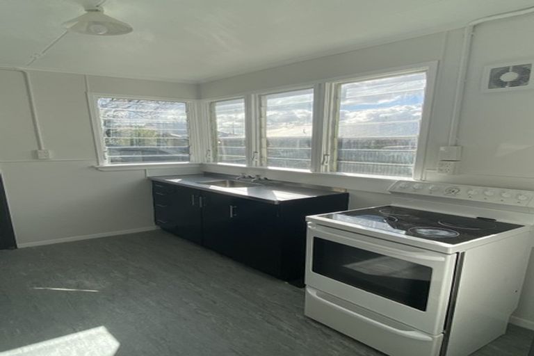 Photo of property in 1/1 Church Street, Terrace End, Palmerston North, 4410
