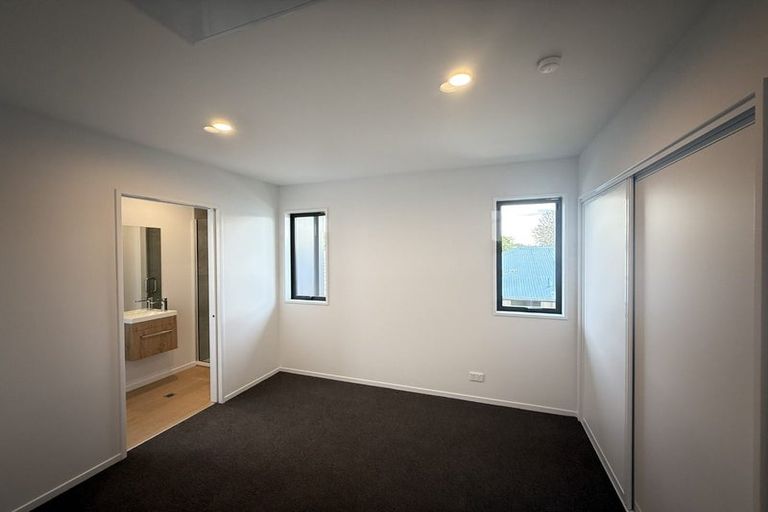 Photo of property in 26 Hargest Crescent, Sydenham, Christchurch, 8023