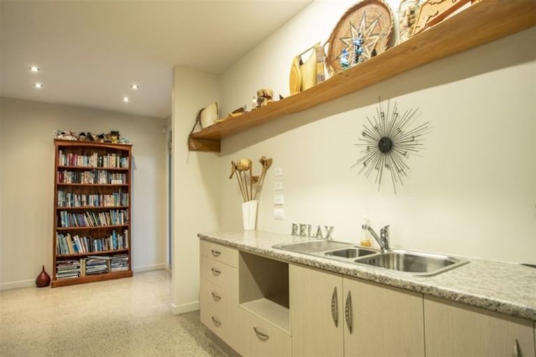 Photo of property in 231 Rockell Road, Whananaki, Hikurangi, 0181