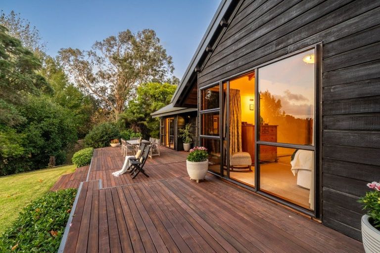 Photo of property in 238 Point View Drive, East Tamaki Heights, Auckland, 2016