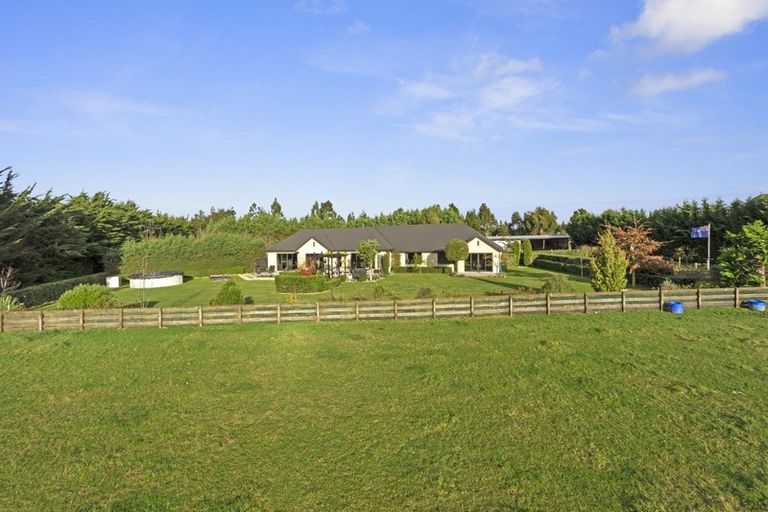 Photo of property in 51 Pattersons Road, Swannanoa, Rangiora, 7475