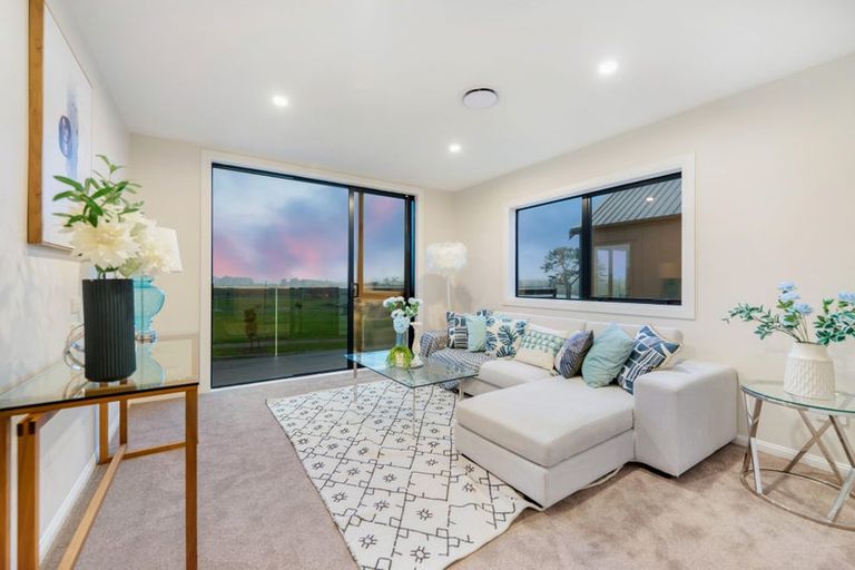 Photo of property in 45 Evergreen Parade, Rosehill, 2113