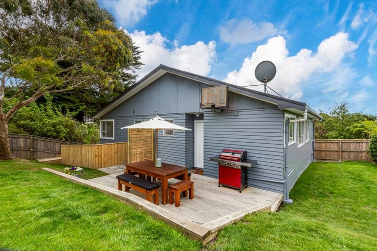 Photo of property in 137 Spinnaker Drive, Whitby, Porirua, 5024