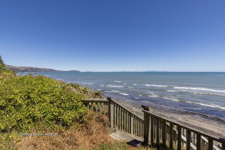 Photo of property in 11a Rosetta Road, Raumati South, Paraparaumu, 5032