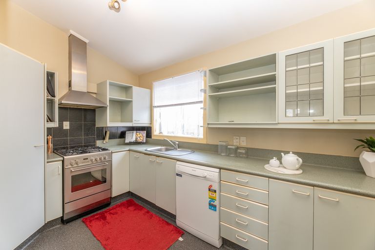 Photo of property in 44 Norwich Street, Linwood, Christchurch, 8062