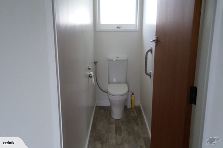 Photo of property in 72b Seaview Road, Paraparaumu Beach, Paraparaumu, 5032