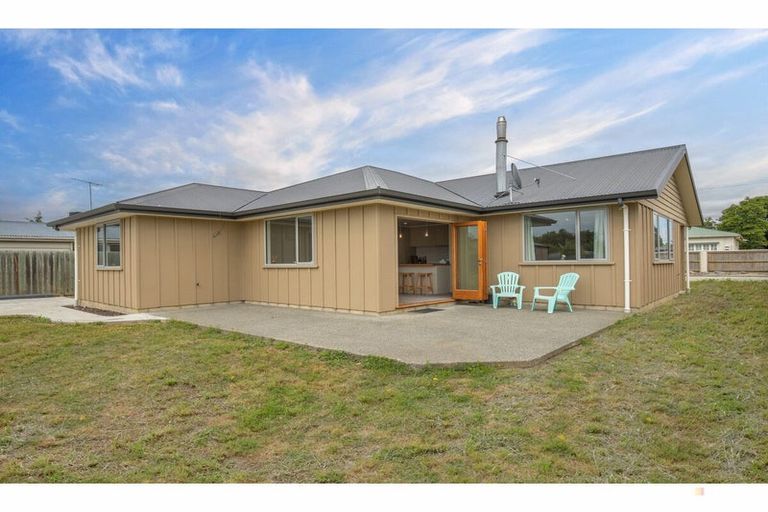 Photo of property in 15 Rhodes Street, Pareora, 7912