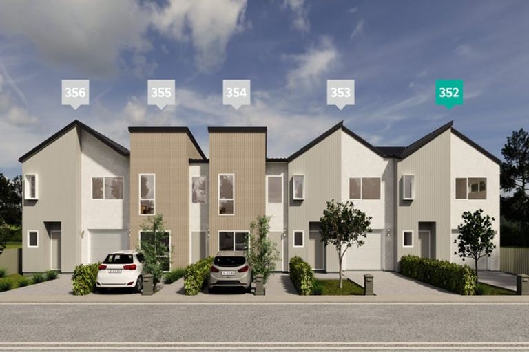 Photo of property in 2 Tarapuka Road, Kenepuru, 5022