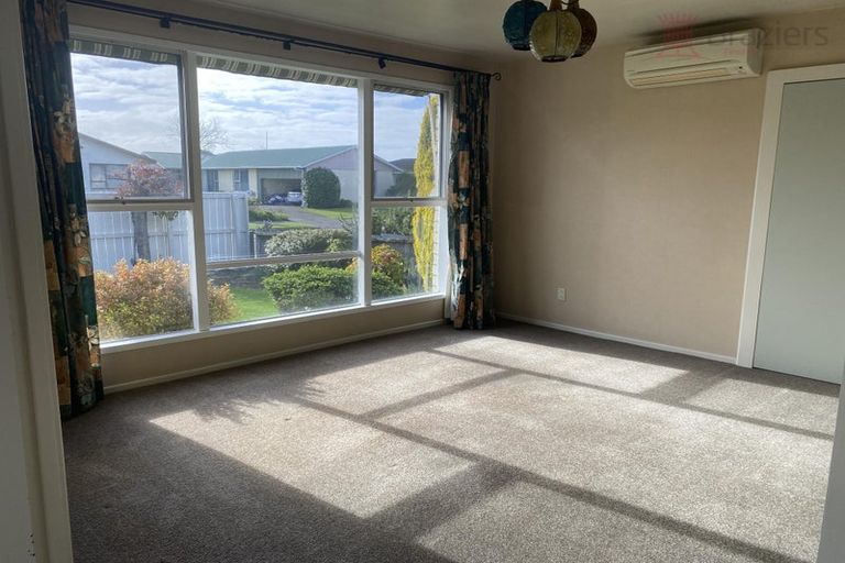 Photo of property in 19 Greenock Street, Redwood, Christchurch, 8051