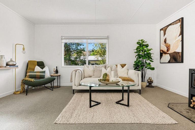 Photo of property in 45 Waitaha Road, Welcome Bay, Tauranga, 3112