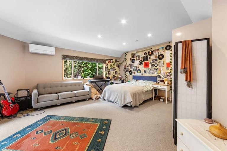 Photo of property in 4 Boonwood Close, Westmorland, Christchurch, 8025