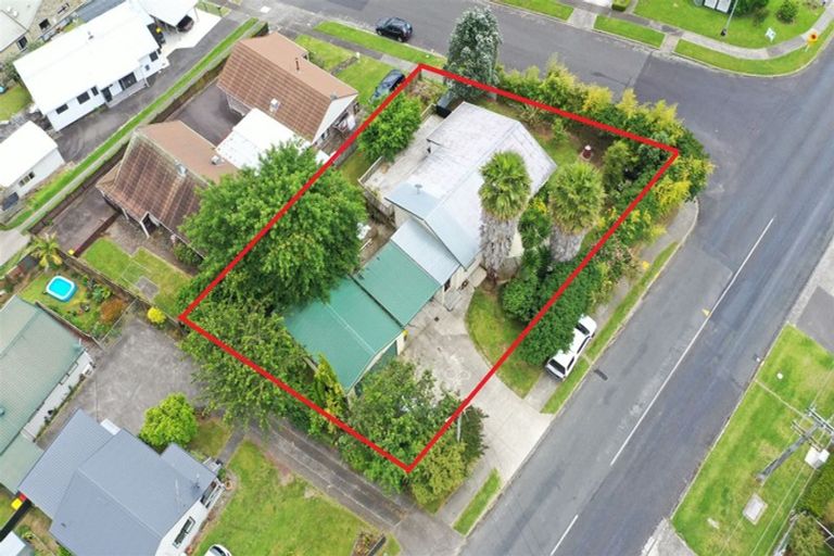 Photo of property in 13 No 1 Road, Te Puke, 3119