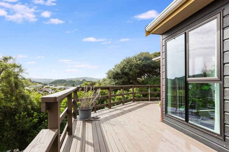 Photo of property in 14 Spyglass Lane, Whitby, Porirua, 5024