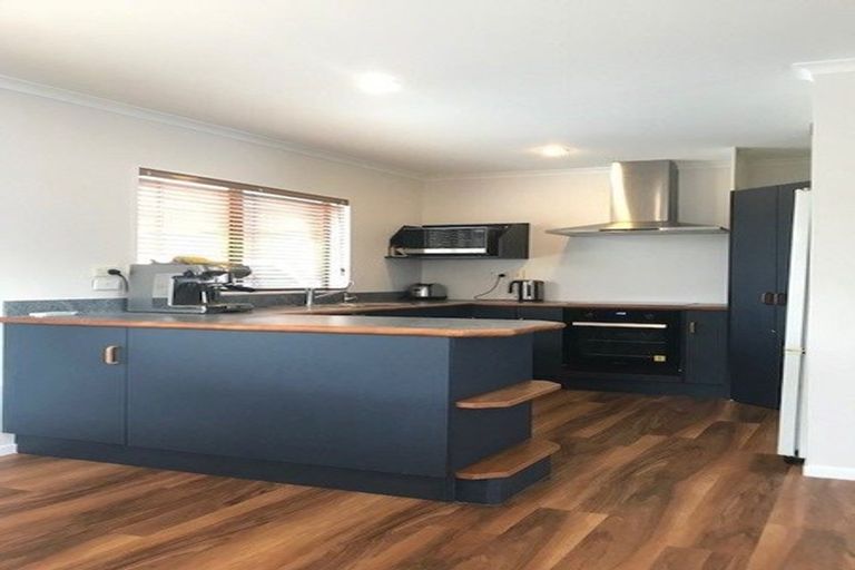 Photo of property in 50e Takanini School Road, Takanini, 2112